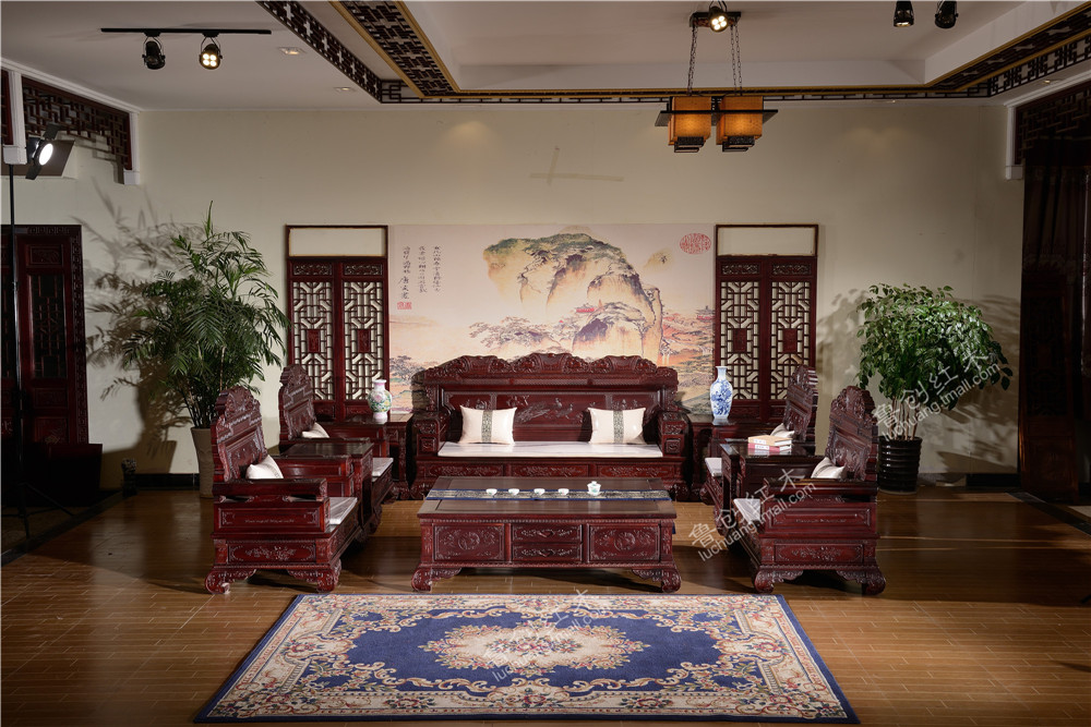 招財(cái)進(jìn)寶沙發(fā)